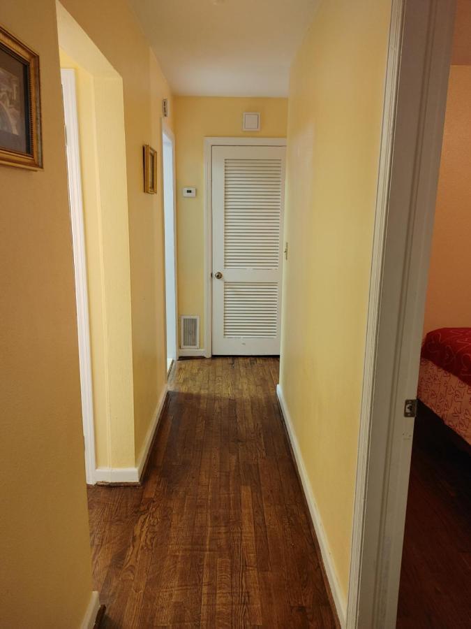 برونزويك The Kind House Hosting, Low Monthly Rates, Traveling Nurses, Fletc, & Travelers! المظهر الخارجي الصورة